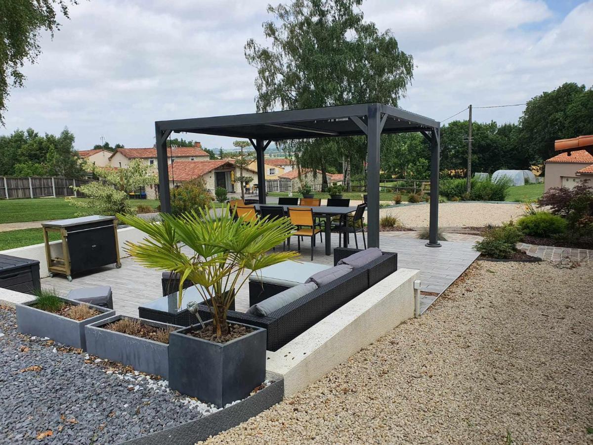 Gite Du Grand Parc 6 Personnes Le Boupere Luaran gambar